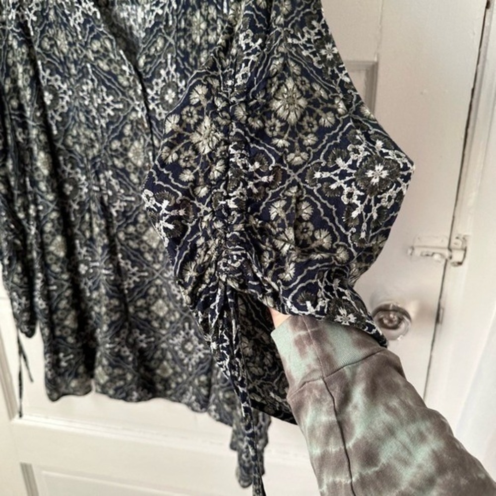 3/$20 💥 Westport Women's Paisley Floral Peasant Top Flowy V-Neck Boho Indie 3X - Picture 5 of 16